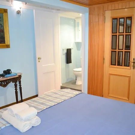 Lisbon Palace Apartment